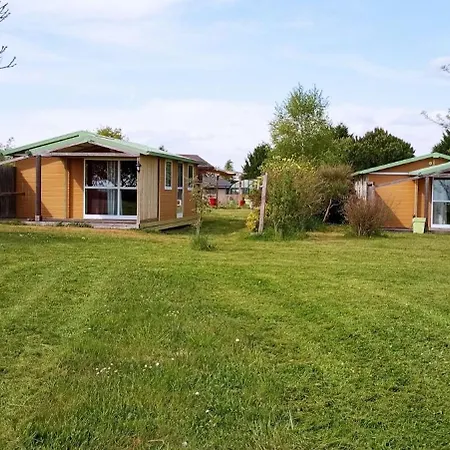 مكان تخييم 4 Personnes Maxi Confort Location En