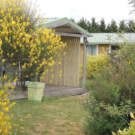 4 Personnes Maxi Confort Location En Chazemais