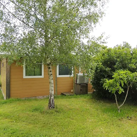 مكان تخييم 4 Personnes Maxi Confort Location En Chazemais